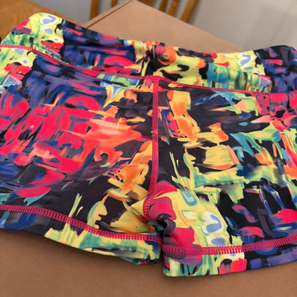 Multicolor athletic workout shorts